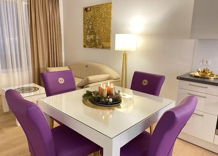Steiner Residences Vorgartenstrasse *